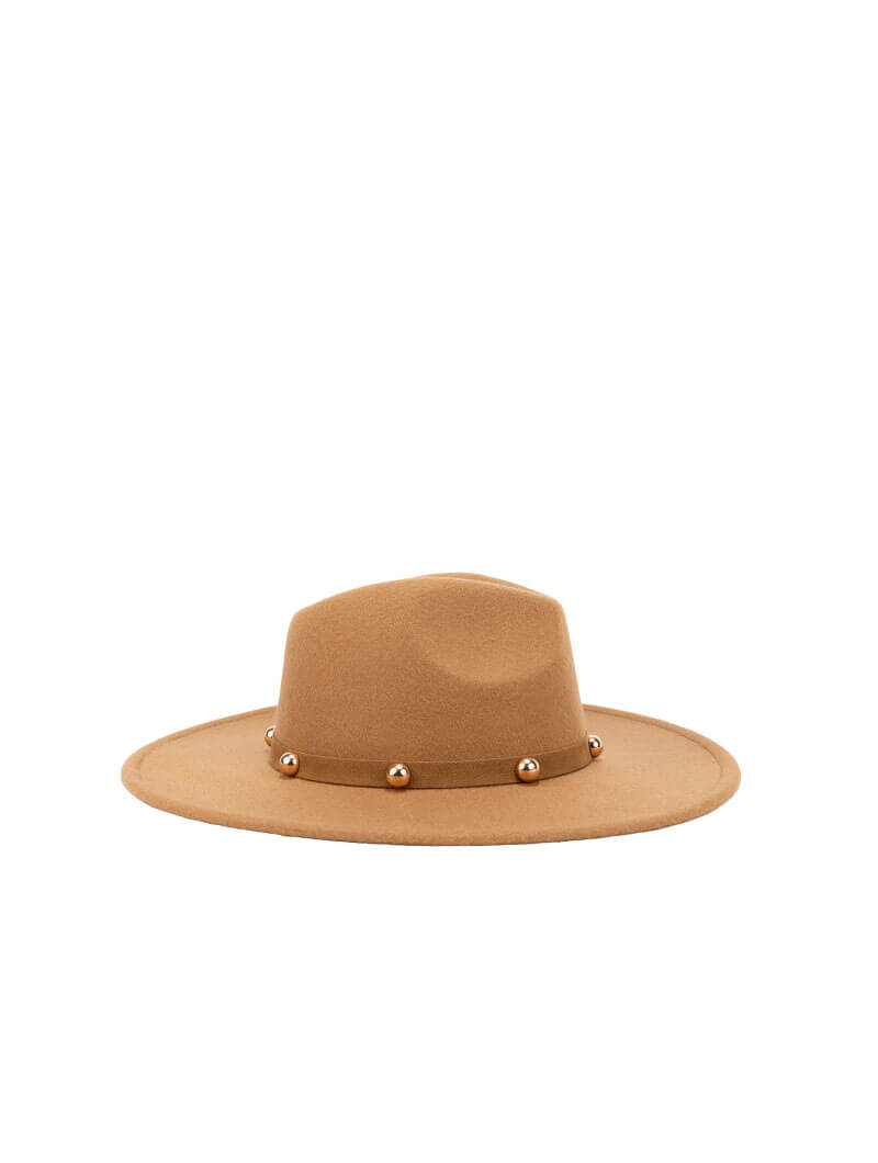 Chapeau avec détail